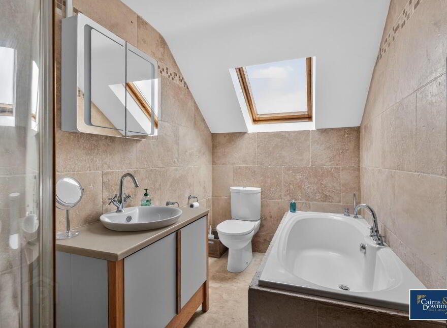 6 Rockvale, Dromore, Dromara, BT25 2LZ
