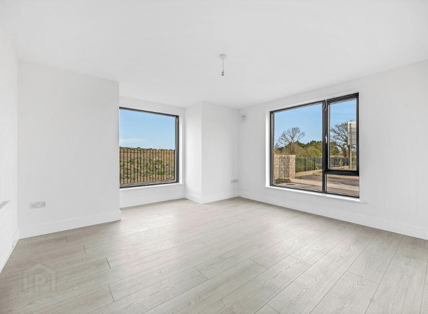 3 Bellingham Lodge, Park Road, Rush, K56N268