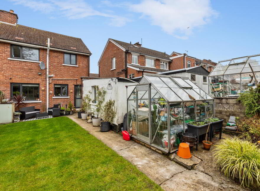 91 Roddens Crescent, Belfast, BT5 7JP