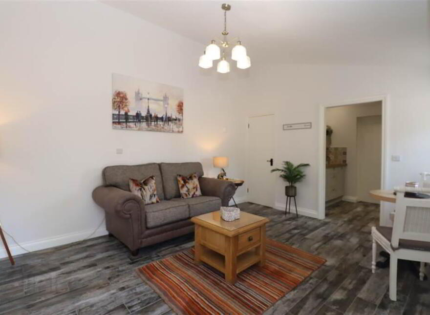 Millbrae House & Lodges, 3 Tullyrusk Road, Dundrod, Belfast, Glenavy, BT29 4JA