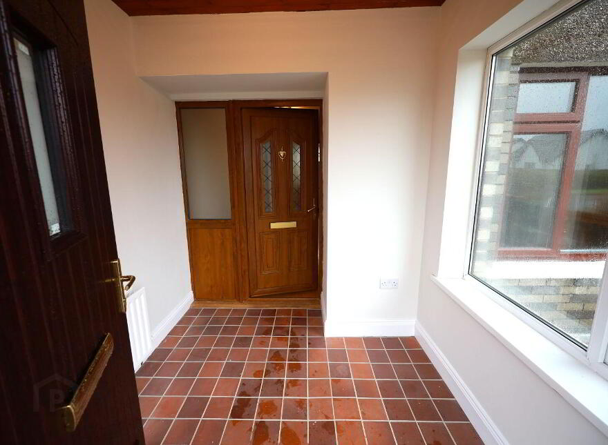 8 Owenabue View, Carrigaline, P43FH94
