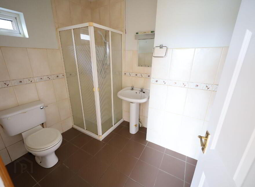 8 Owenabue View, Carrigaline, P43FH94