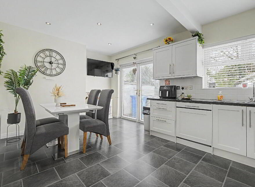 6 Enagh Park, Limavady, BT49 0SA