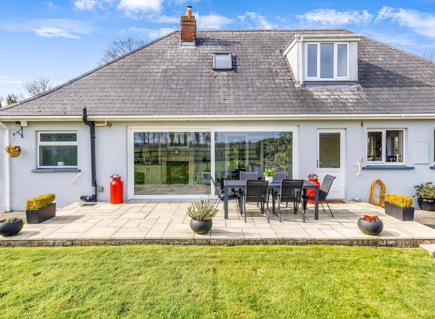 Phillinstown, Kildalkey, C15H242