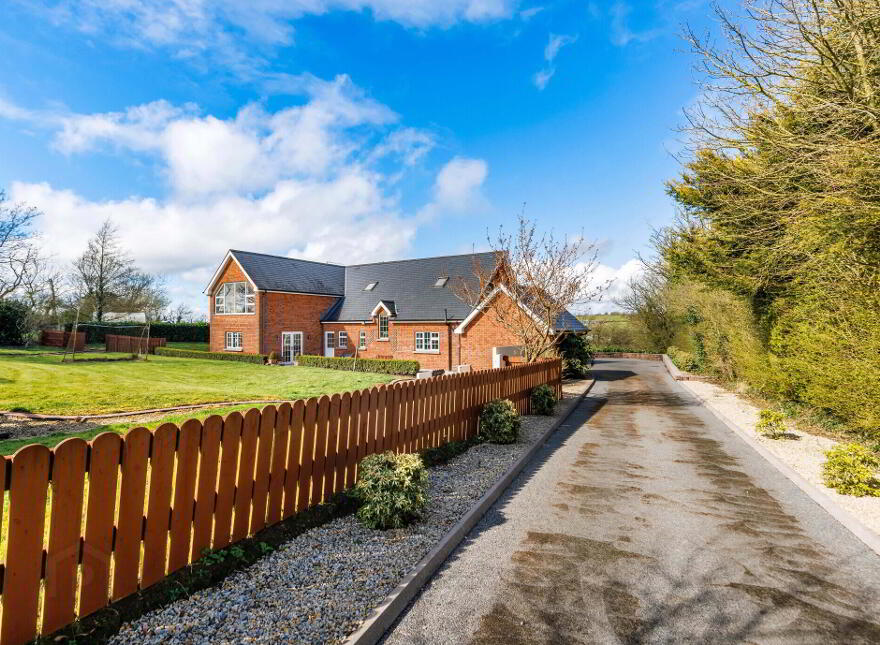 Drumhirk, Aghabog, H18WV52