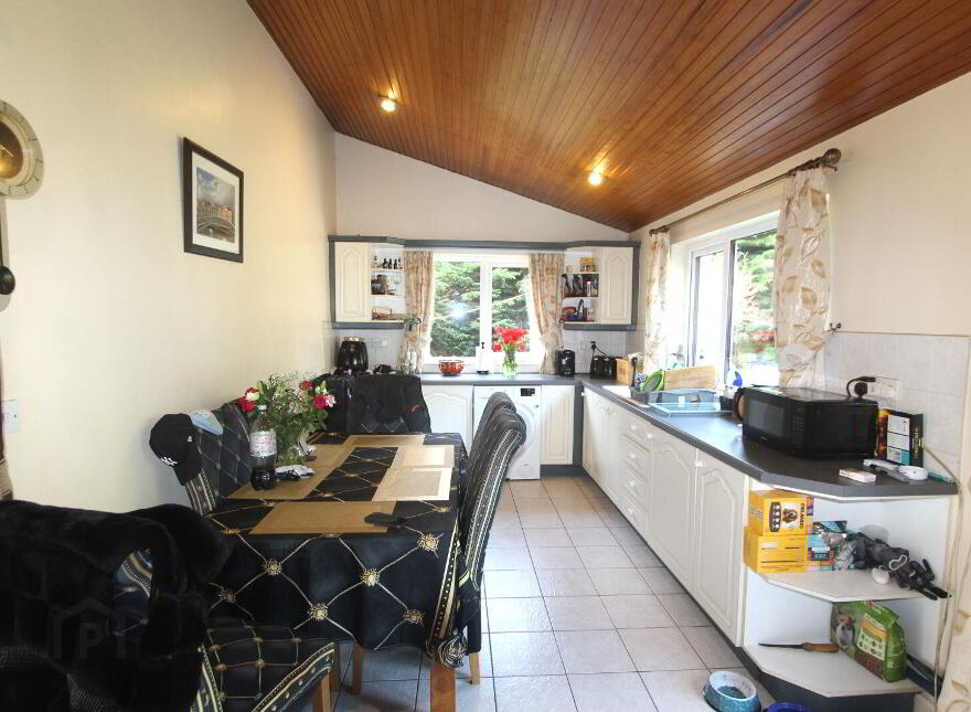 Sunbeam Villa, Castleblayney Road, Ballybay, A75NP26