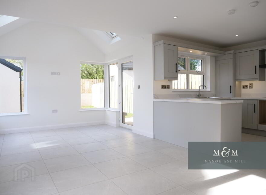 4 Maynooth Court, Richhill, BT61 9PH