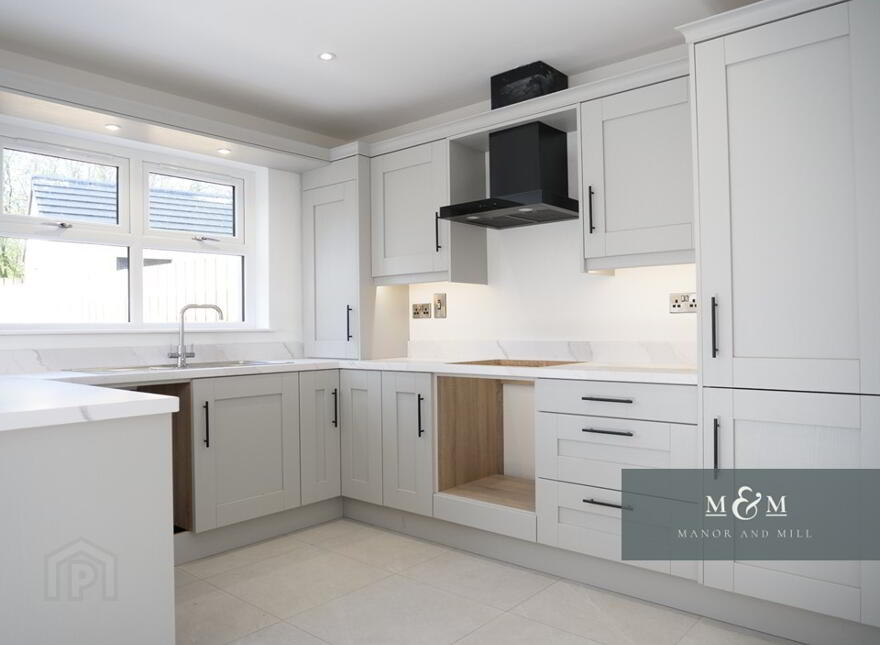 4 Maynooth Court, Richhill, BT61 9PH