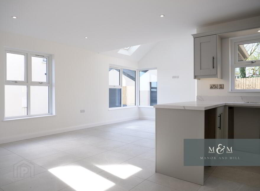 4 Maynooth Court, Richhill, BT61 9PH
