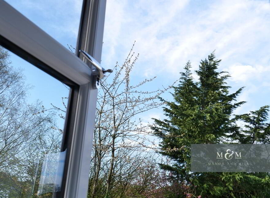4 Maynooth Court, Richhill, BT61 9PH