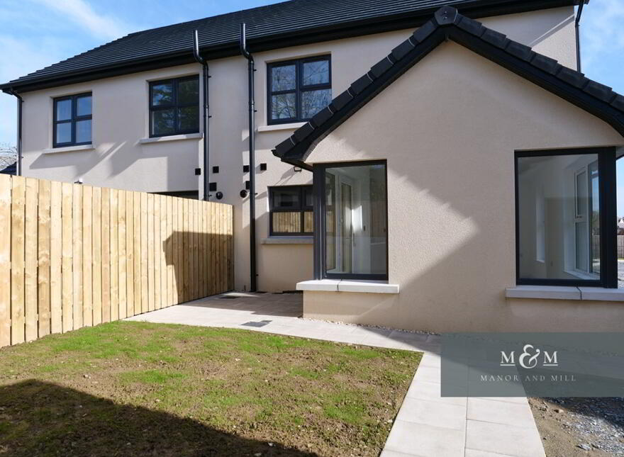 4 Maynooth Court, Richhill, BT61 9PH