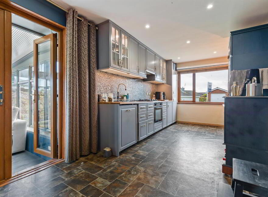 4 Brookfield Drive, Ballywalter, Newtownards, BT22 2QW