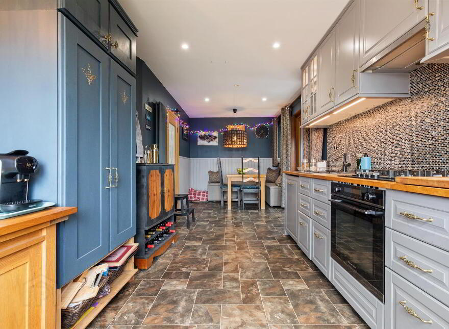 4 Brookfield Drive, Ballywalter, Newtownards, BT22 2QW