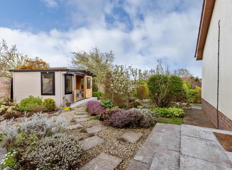 4 Brookfield Drive, Ballywalter, Newtownards, BT22 2QW
