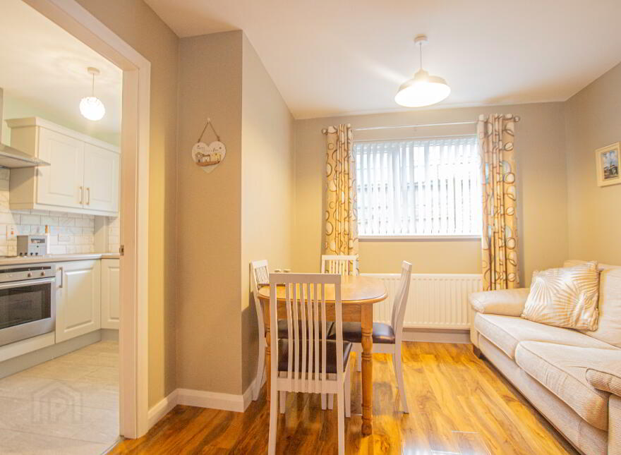 5 Causeway Court, Portrush, BT56 8SJ