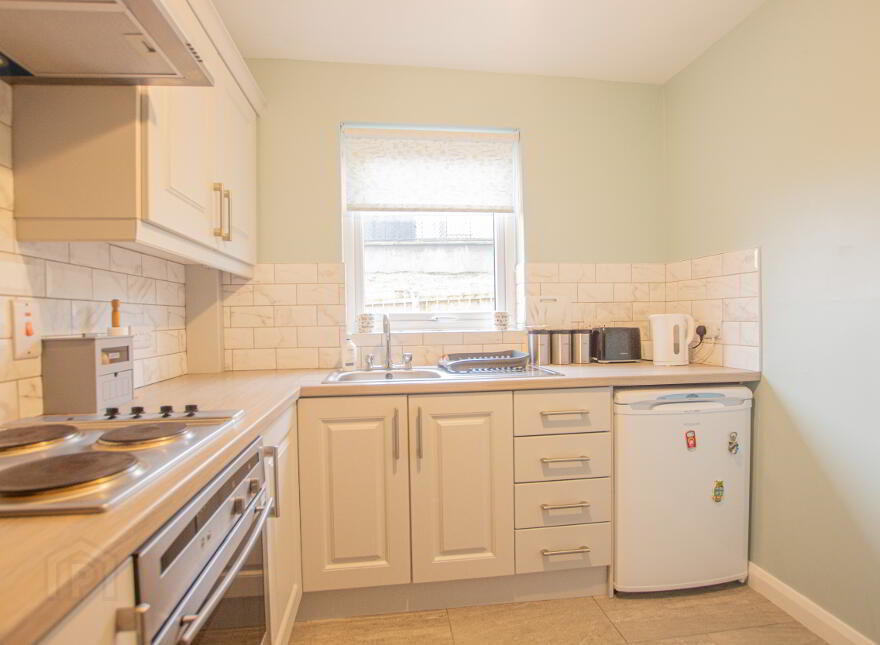 5 Causeway Court, Portrush, BT56 8SJ