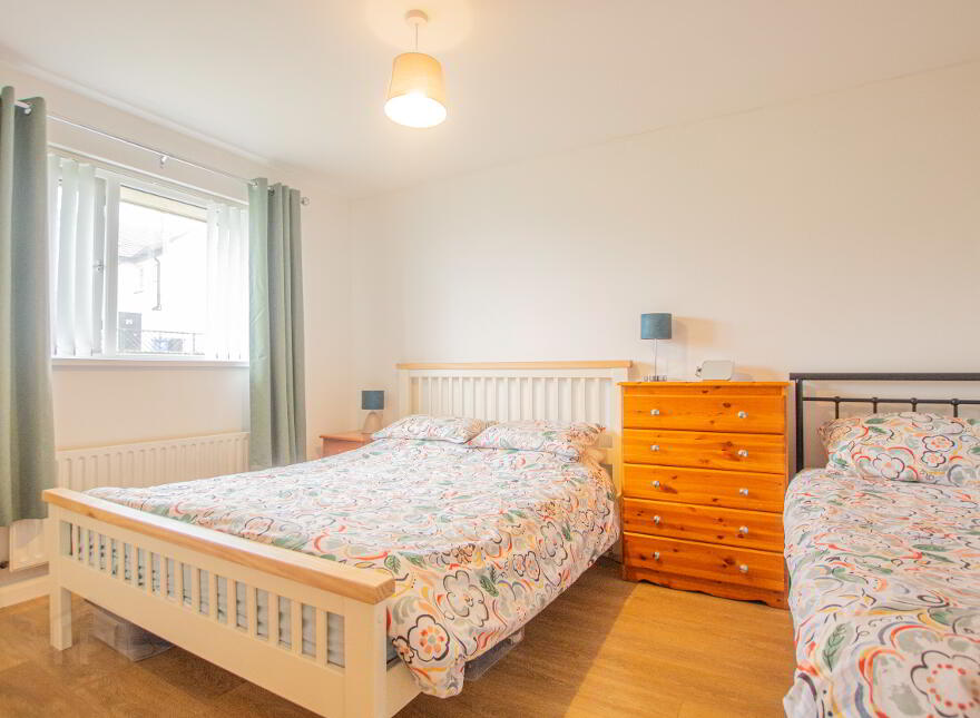 5 Causeway Court, Portrush, BT56 8SJ