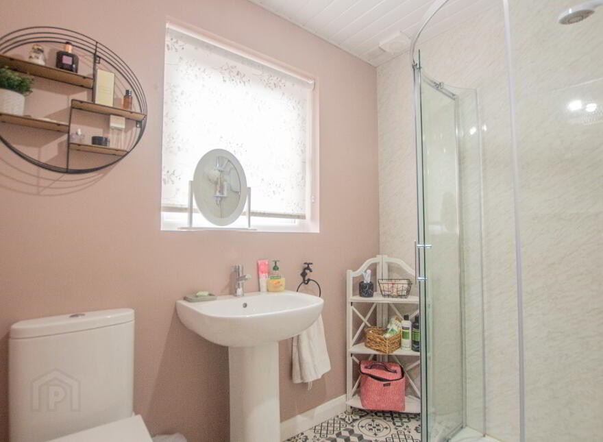 5 Causeway Court, Portrush, BT56 8SJ