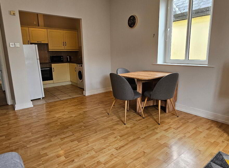 12 Riverview, Landmark Court, Carrick-On-Shannon, N41AX66
