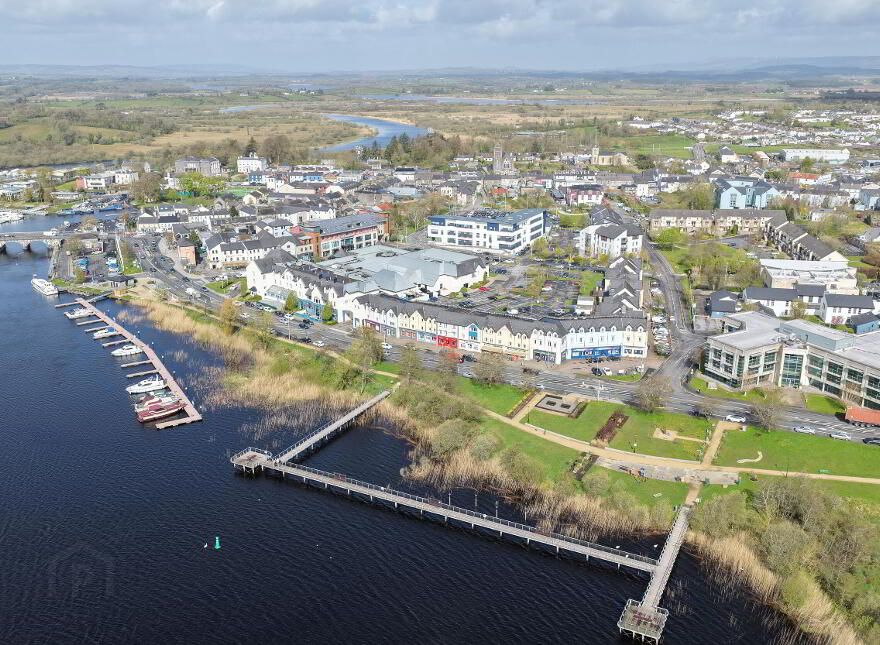 12 Riverview, Landmark Court, Carrick-On-Shannon, N41AX66