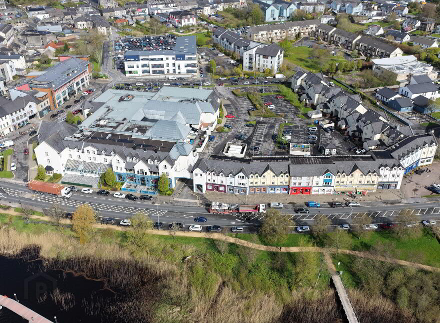 12 Riverview, Landmark Court, Carrick-On-Shannon, N41AX66