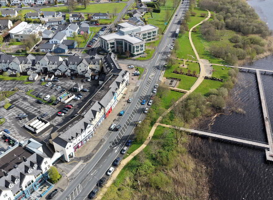 12 Riverview, Landmark Court, Carrick-On-Shannon, N41AX66