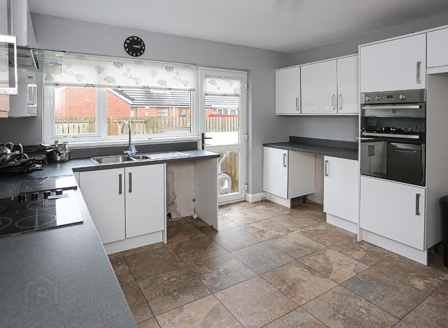 23 Lansdowne Gardens, Newtownards, BT23 4QW