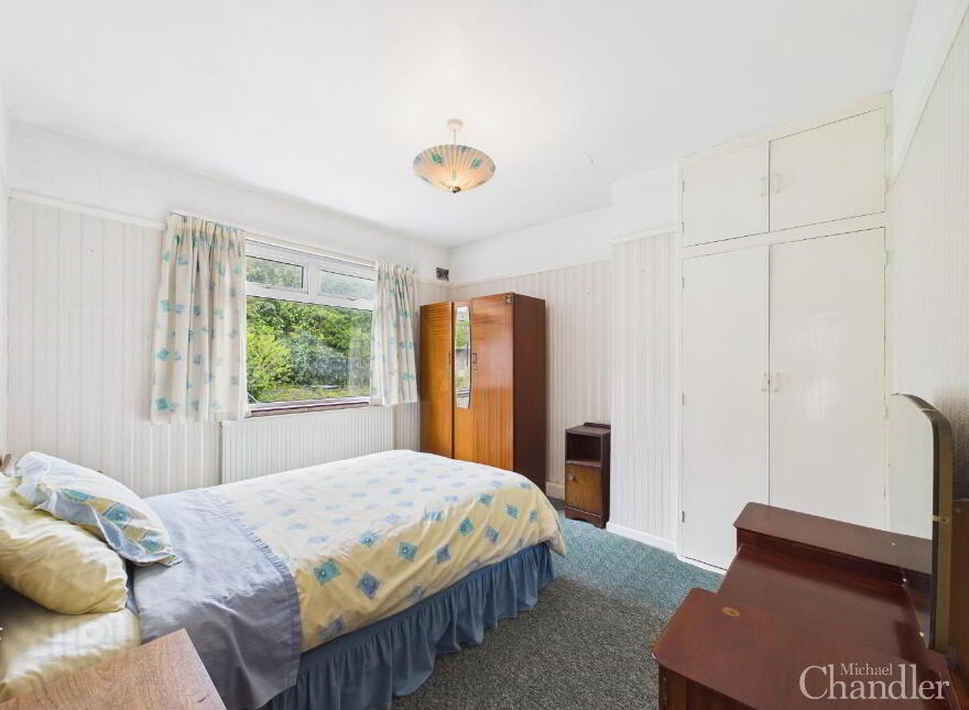 135 Knockbreda Park, Belfast, BT6 0HE