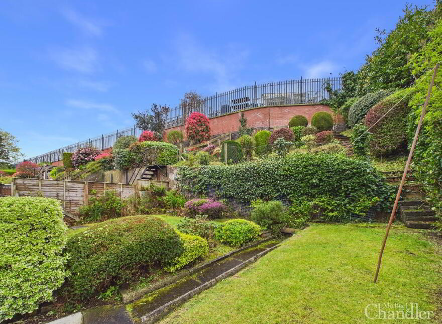 135 Knockbreda Park, Belfast, BT6 0HE