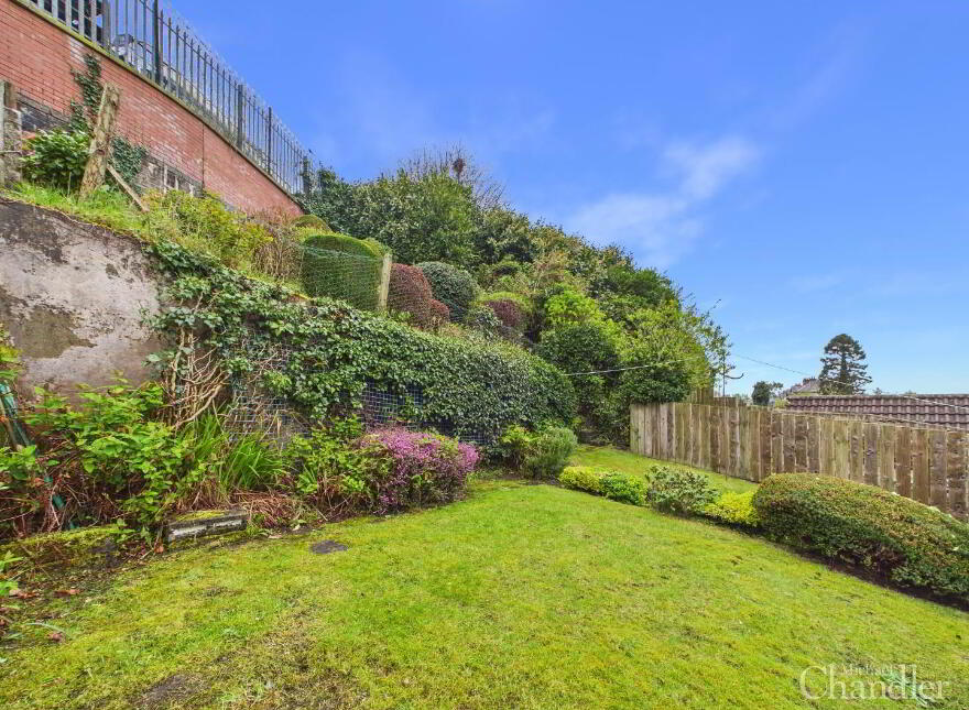 135 Knockbreda Park, Belfast, BT6 0HE