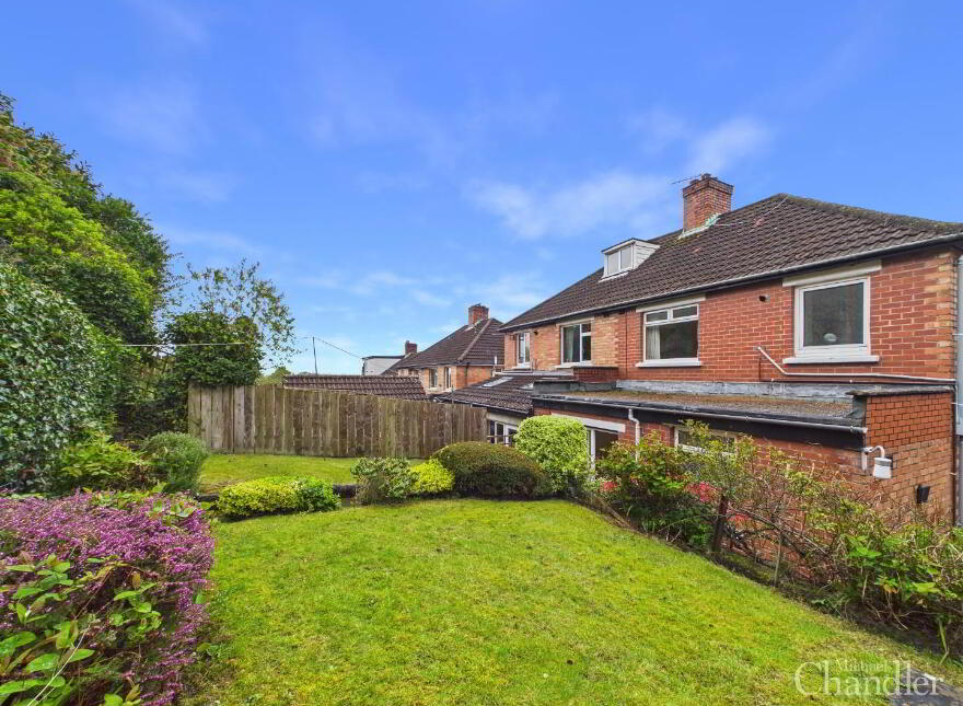 135 Knockbreda Park, Belfast, BT6 0HE