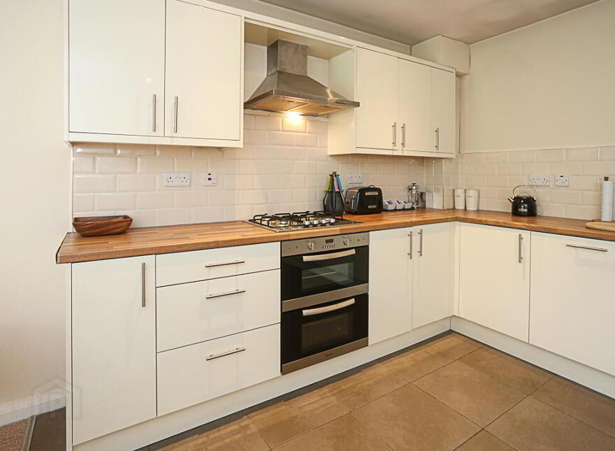 Apt 2 Redburn Court, 178 Old Holywood Road, Holywood, BT18 9QT
