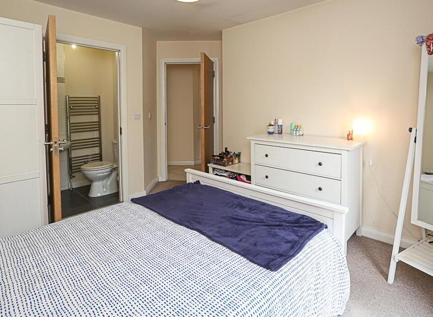 Apt 2 Redburn Court, 178 Old Holywood Road, Holywood, BT18 9QT