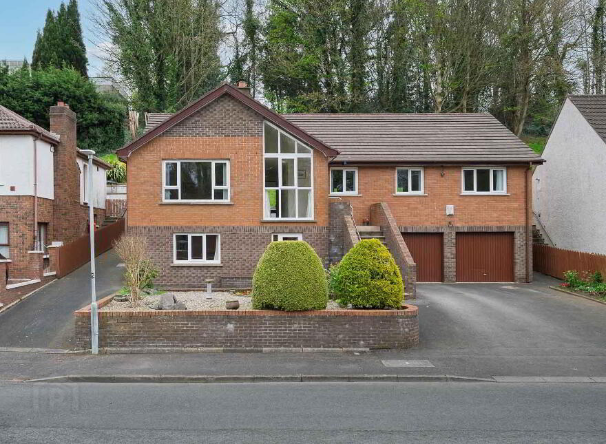 11 Finchley Vale, Belfast, BT4 2EU
