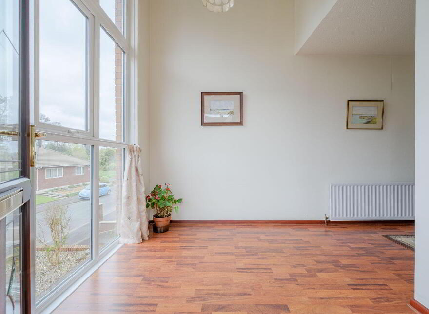 11 Finchley Vale, Belfast, BT4 2EU