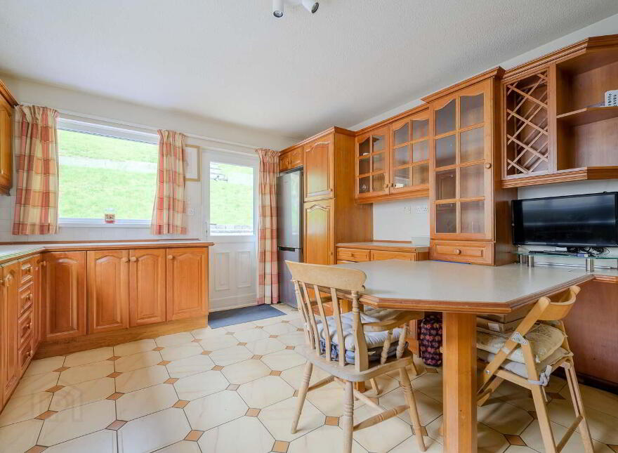 11 Finchley Vale, Belfast, BT4 2EU