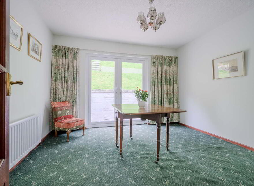 11 Finchley Vale, Belfast, BT4 2EU