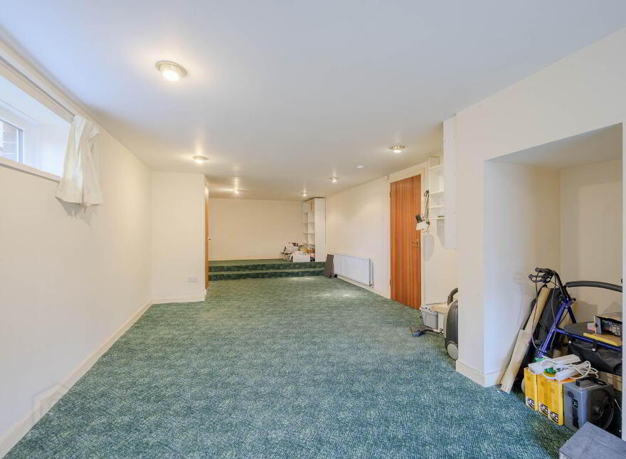 11 Finchley Vale, Belfast, BT4 2EU