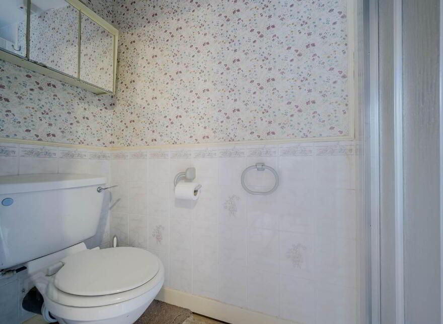 11 Finchley Vale, Belfast, BT4 2EU