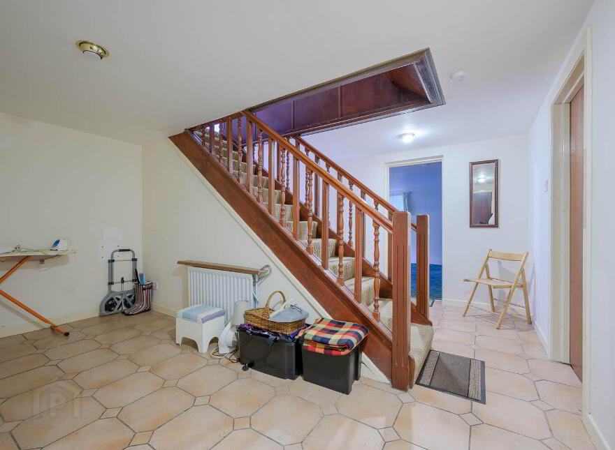 11 Finchley Vale, Belfast, BT4 2EU