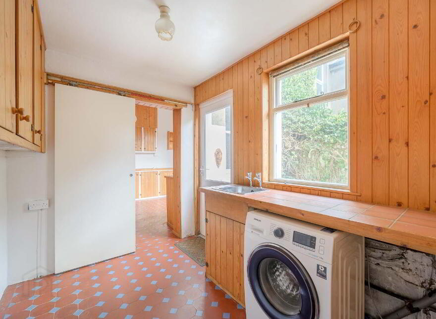 99 Princetown Road, Bangor, BT20 3TG