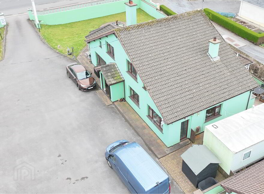 O'Gormans, Hollow, East End, Bundoran, F94E397