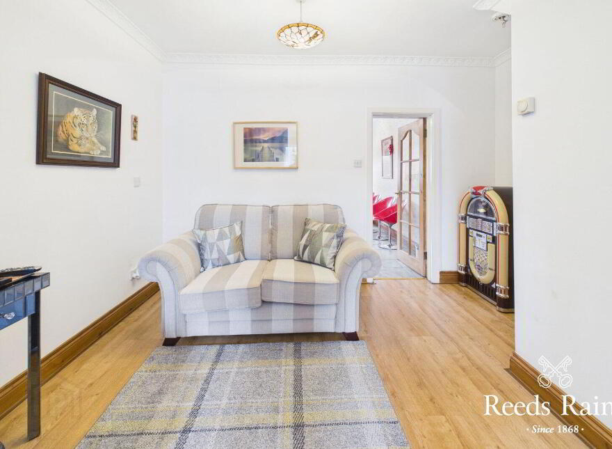 4 Sunnyside, Doagh Road, Newtownabbey, BT36 5BL