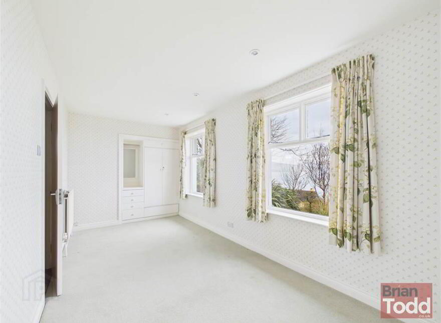 Whin Road, Ballygally, Larne, BT40 2QJ