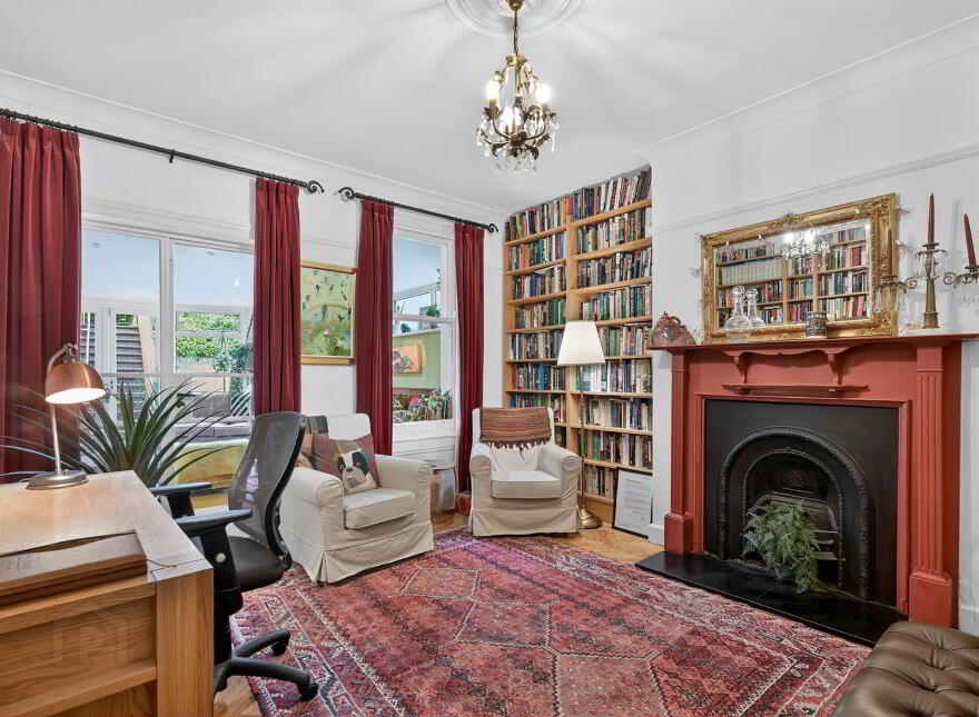 11 Sans Souci Park, Belfast, BT9 5QZ