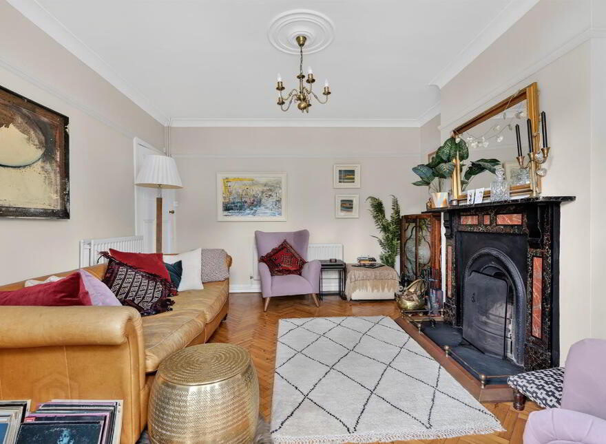 11 Sans Souci Park, Belfast, BT9 5QZ