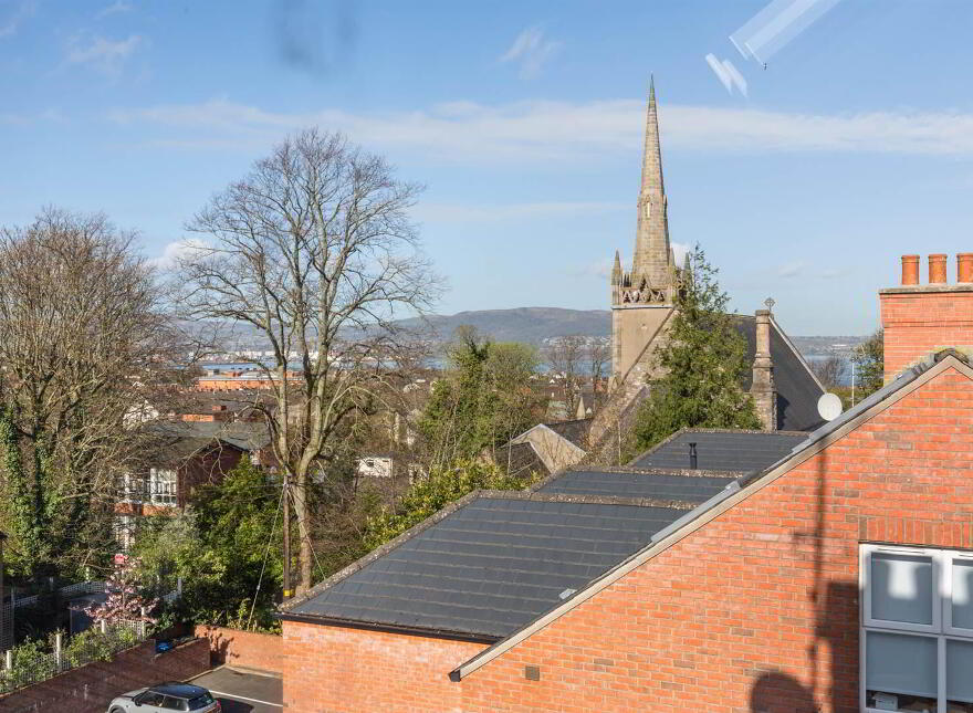Apt 14, Church Court, Church Road, Holywood, BT18 9FP