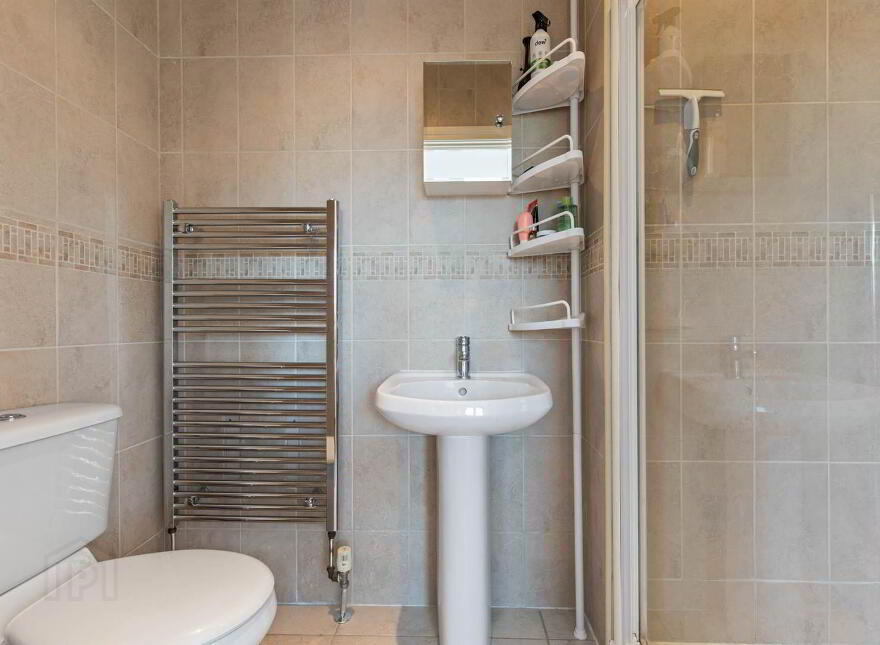 Apt 14, Church Court, Church Road, Holywood, BT18 9FP
