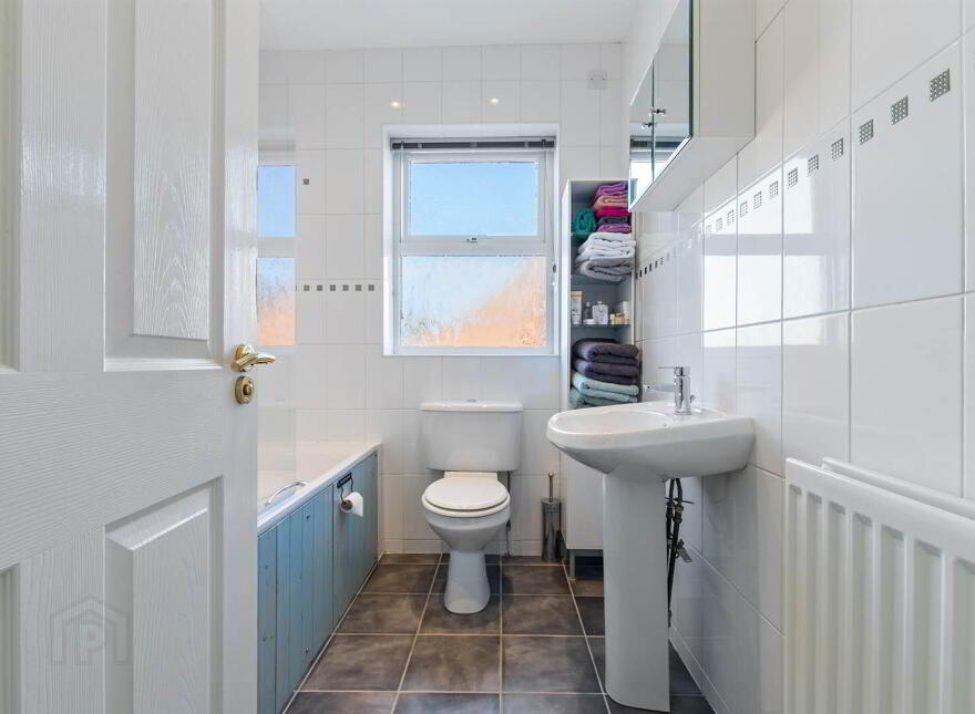 Apt 14, Church Court, Church Road, Holywood, BT18 9FP