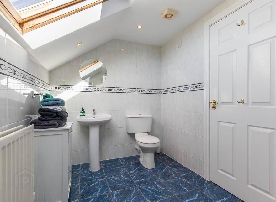 Apt 14, Church Court, Church Road, Holywood, BT18 9FP